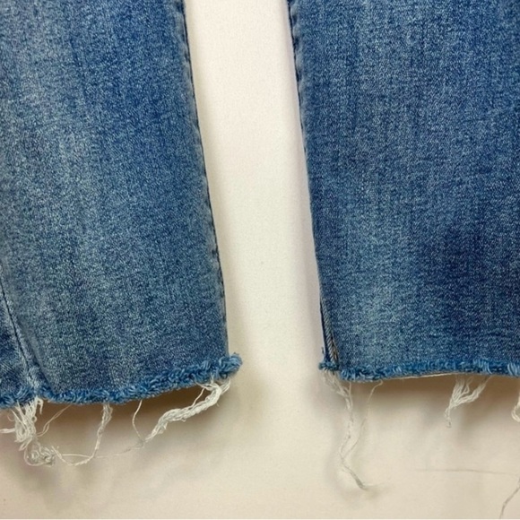 Garage high waist stretch jeggings medium wash. Size: 1 (Juniors) - Picture 8 of 13